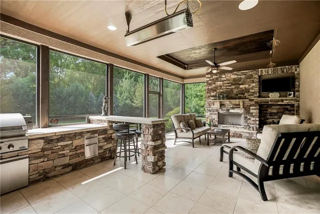 $2,250,000 | 14713 Ash Street, Leawood, KS 66224