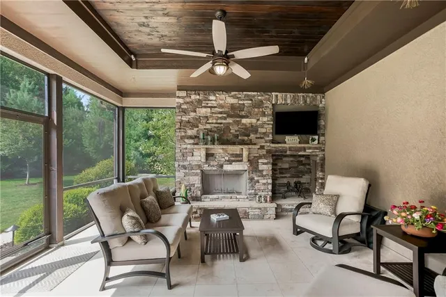 $2,250,000 | 14713 Ash Street, Leawood, KS 66224