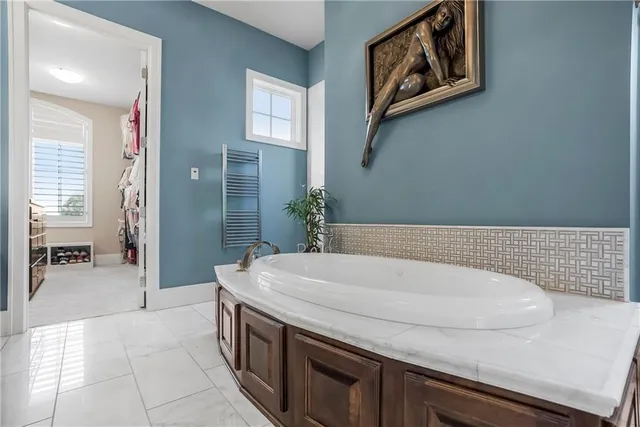 $2,250,000 | 14713 Ash Street, Leawood, KS 66224