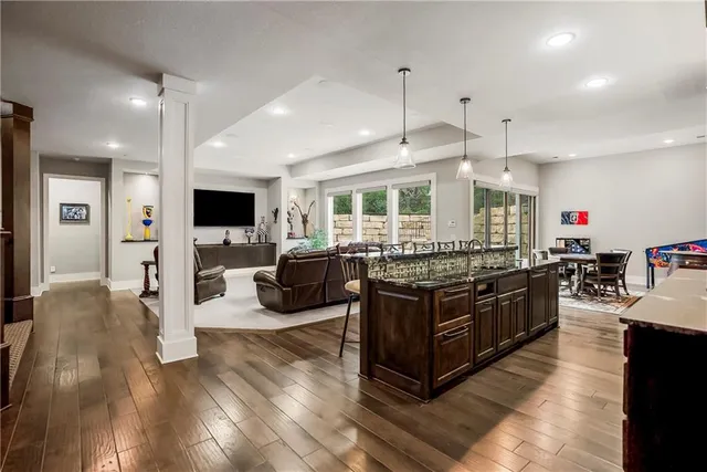 $2,250,000 | 14713 Ash Street, Leawood, KS 66224