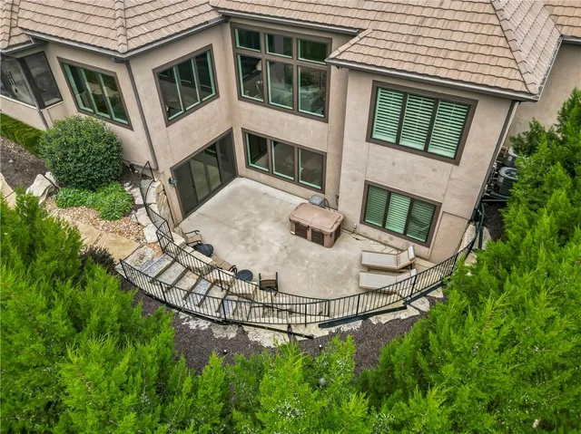 $2,250,000 | 14713 Ash Street, Leawood, KS 66224