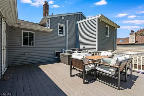 $799,000 | 48 Woodland Avenue, Verona, NJ 07044