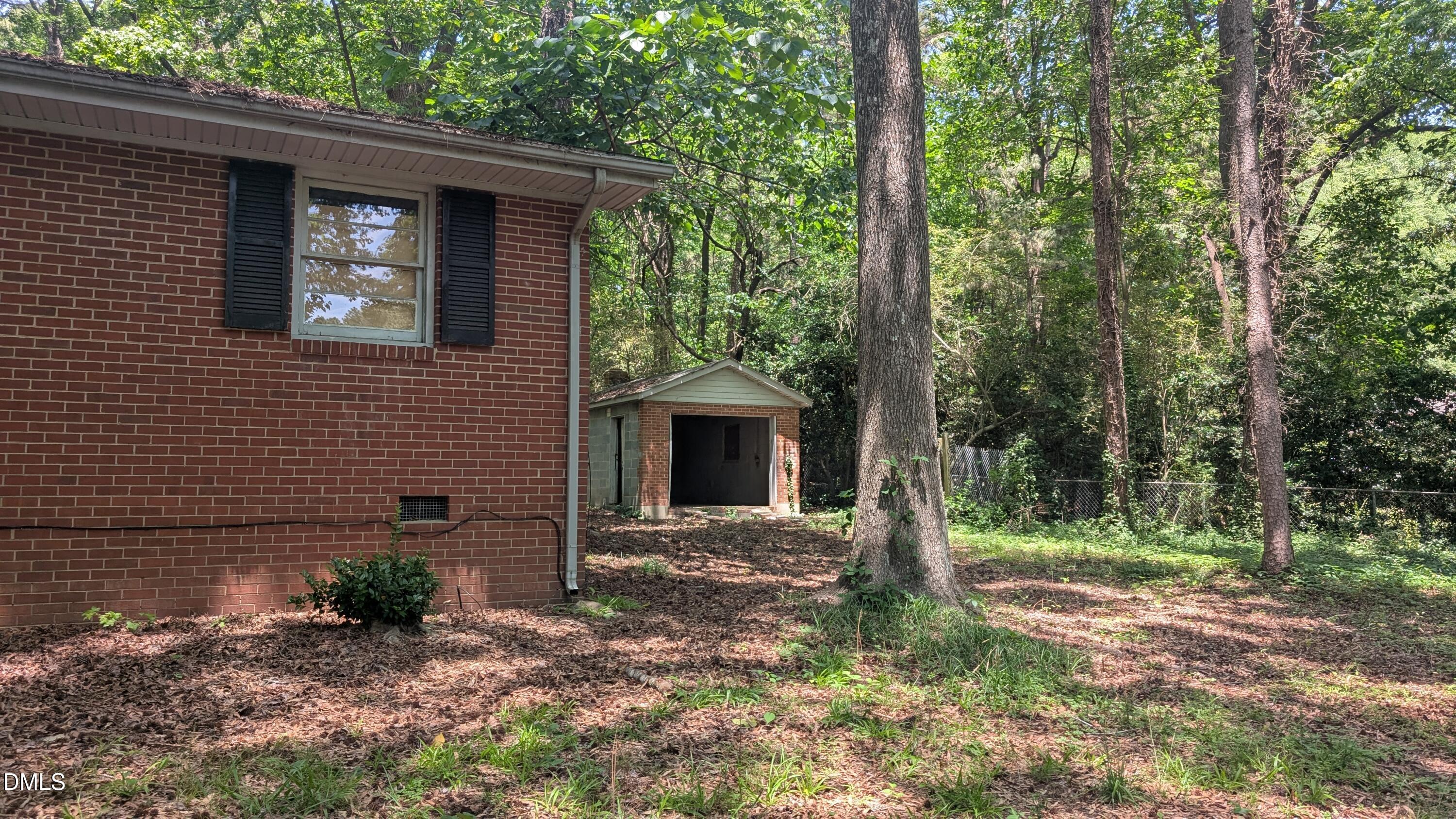 1227 Falls Church Road Raleigh, NC 27609 - Photo 3 of 11 PXL_20260531_174048738.MP