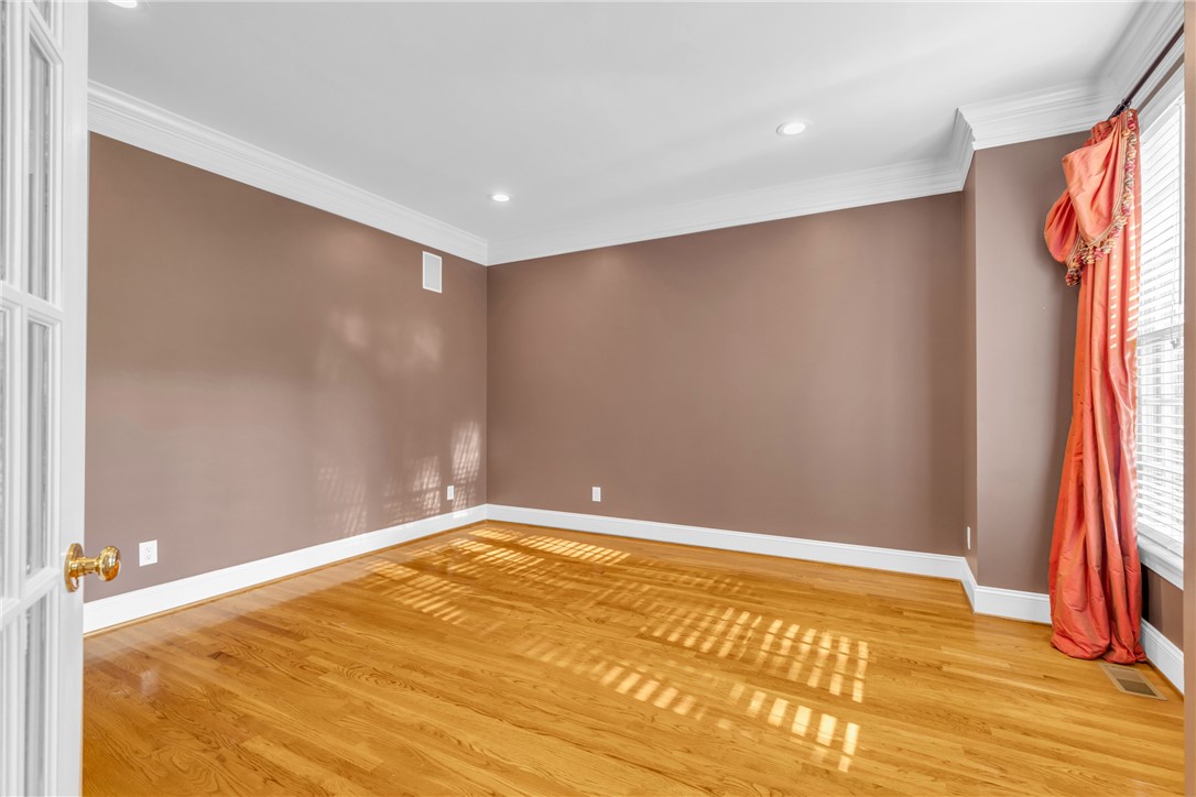 218 Alender Way Simpsonville, SC 29681 - Photo 5 of 50 Gallery Image 5