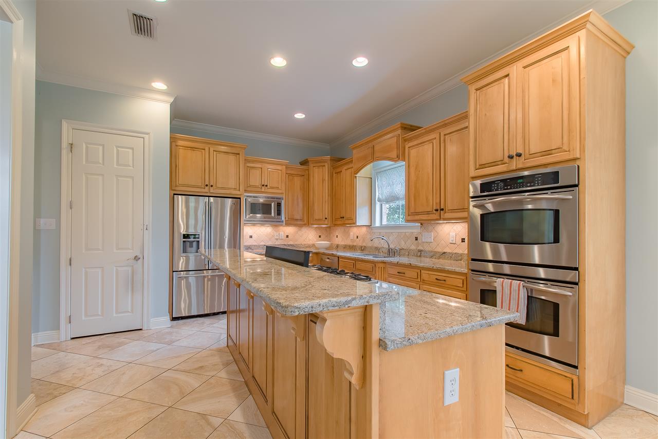 808 Aidan Street Fairhope, AL 36532 - Photo 9 of 48