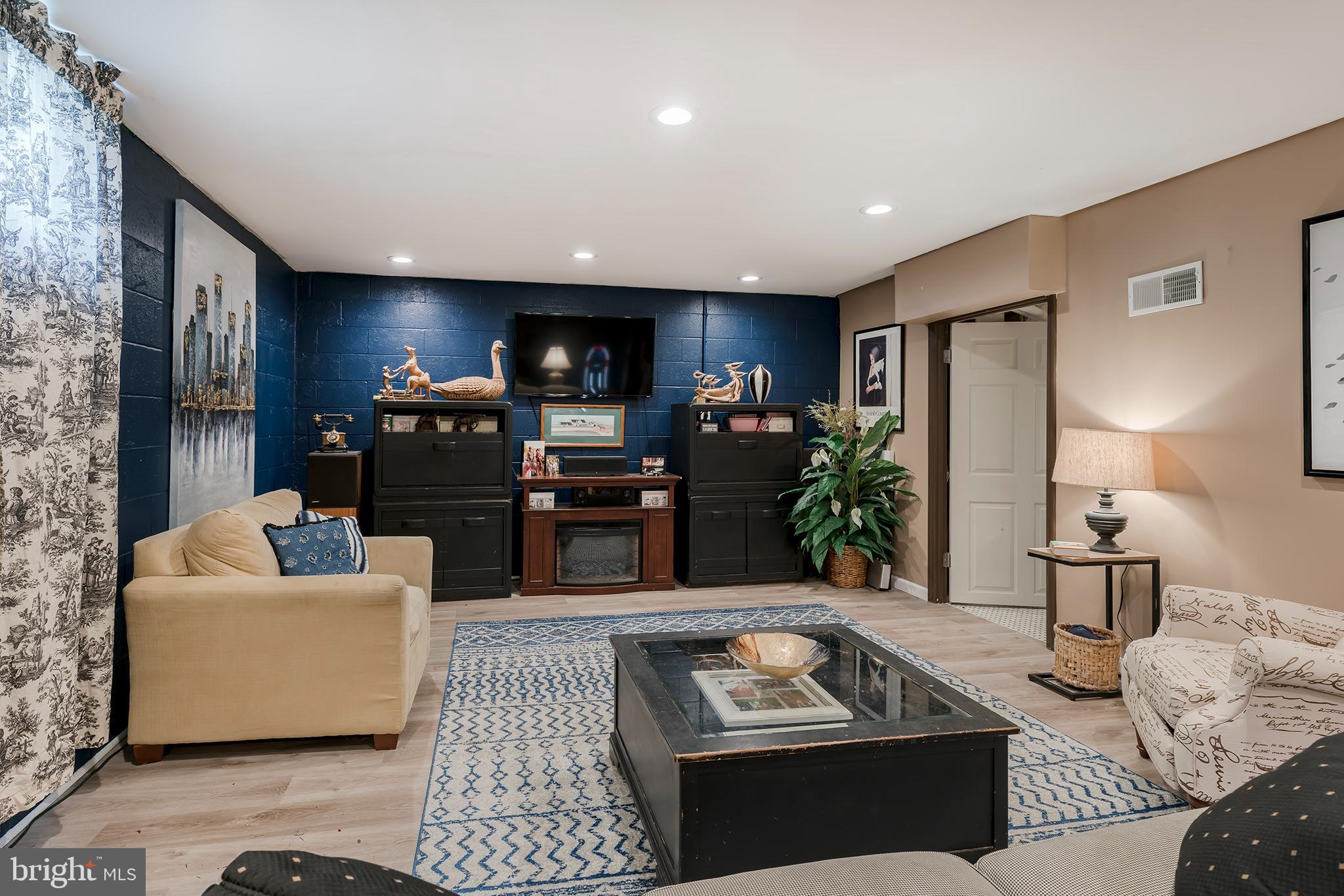 646 Wallingford Road Lititz, PA 17543 - Photo 36 of 39 Gallery Image 36