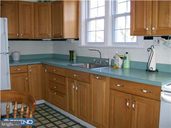 55 Waverly Road Havertown, PA 19083 - Photo 3 of 8 Kitchen