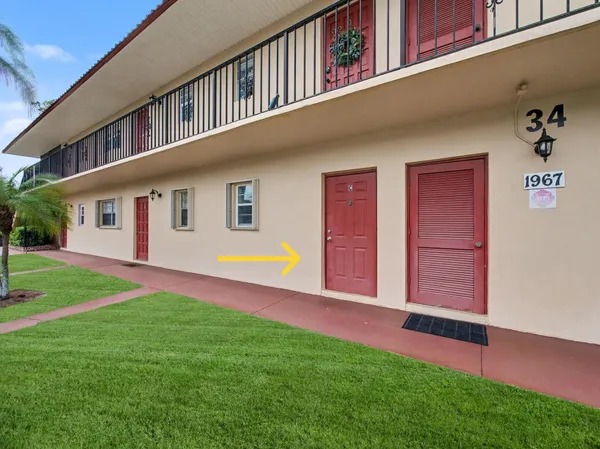 $120,000 | 1967 Southwest Palm City Road, Unit 34C, Stuart, FL 34994