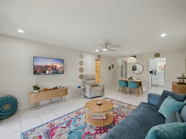 $120,000 | 1967 Southwest Palm City Road, Unit 34C, Stuart, FL 34994