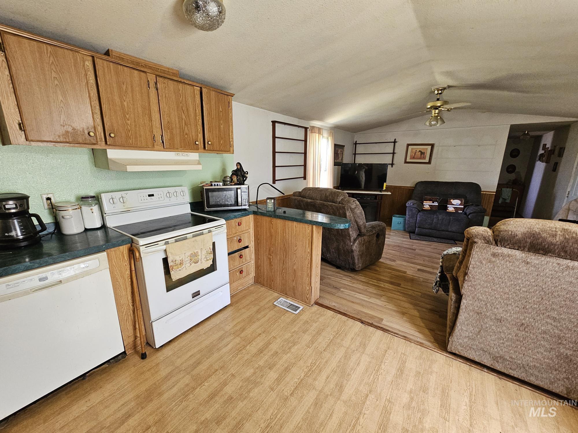 15881 Purple Sage Road, Unit 40 Caldwell, ID 83607 - Photo 11 of 23