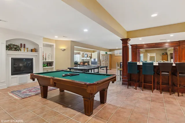 $2,200,000 | 5N195 Dover Hill Road, St. Charles, IL 60175