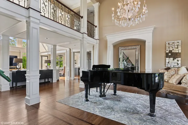 $2,200,000 | 5N195 Dover Hill Road, St. Charles, IL 60175