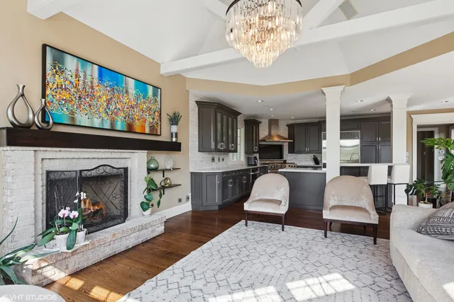 $2,200,000 | 5N195 Dover Hill Road, St. Charles, IL 60175