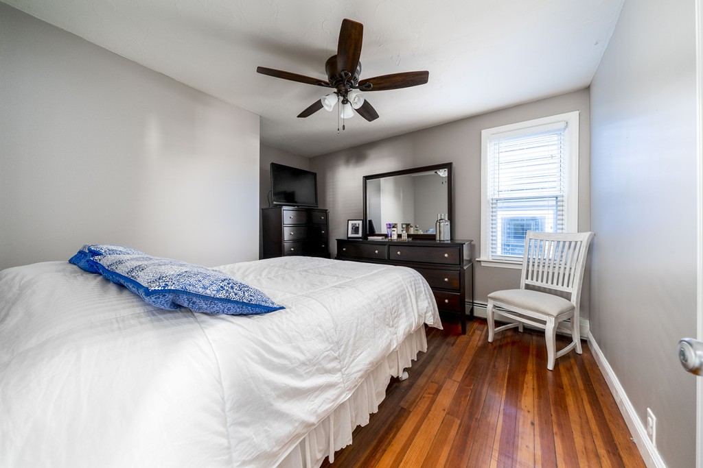 135 Darrow Street Quincy, MA 02169 - Photo 11 of 17