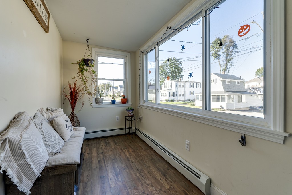 135 Darrow Street Quincy, MA 02169 - Photo 4 of 17