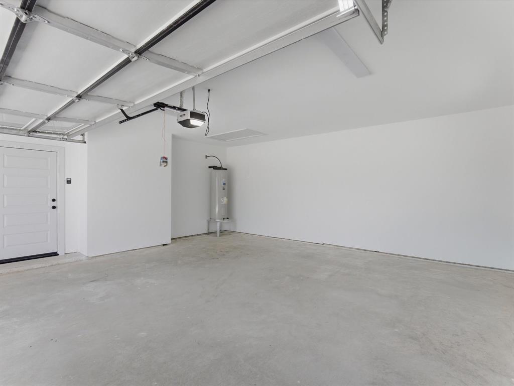 2091 Goodwyn Road Italy, TX 76651 - Photo 13 of 36