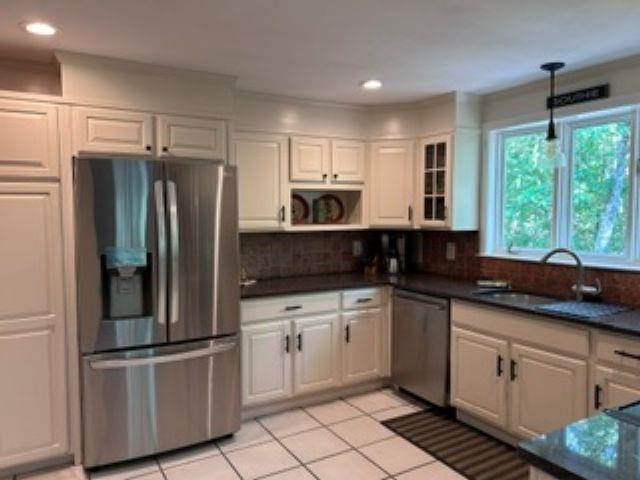 45 Blossom Road Windham, NH 03087 - Photo 2 of 31