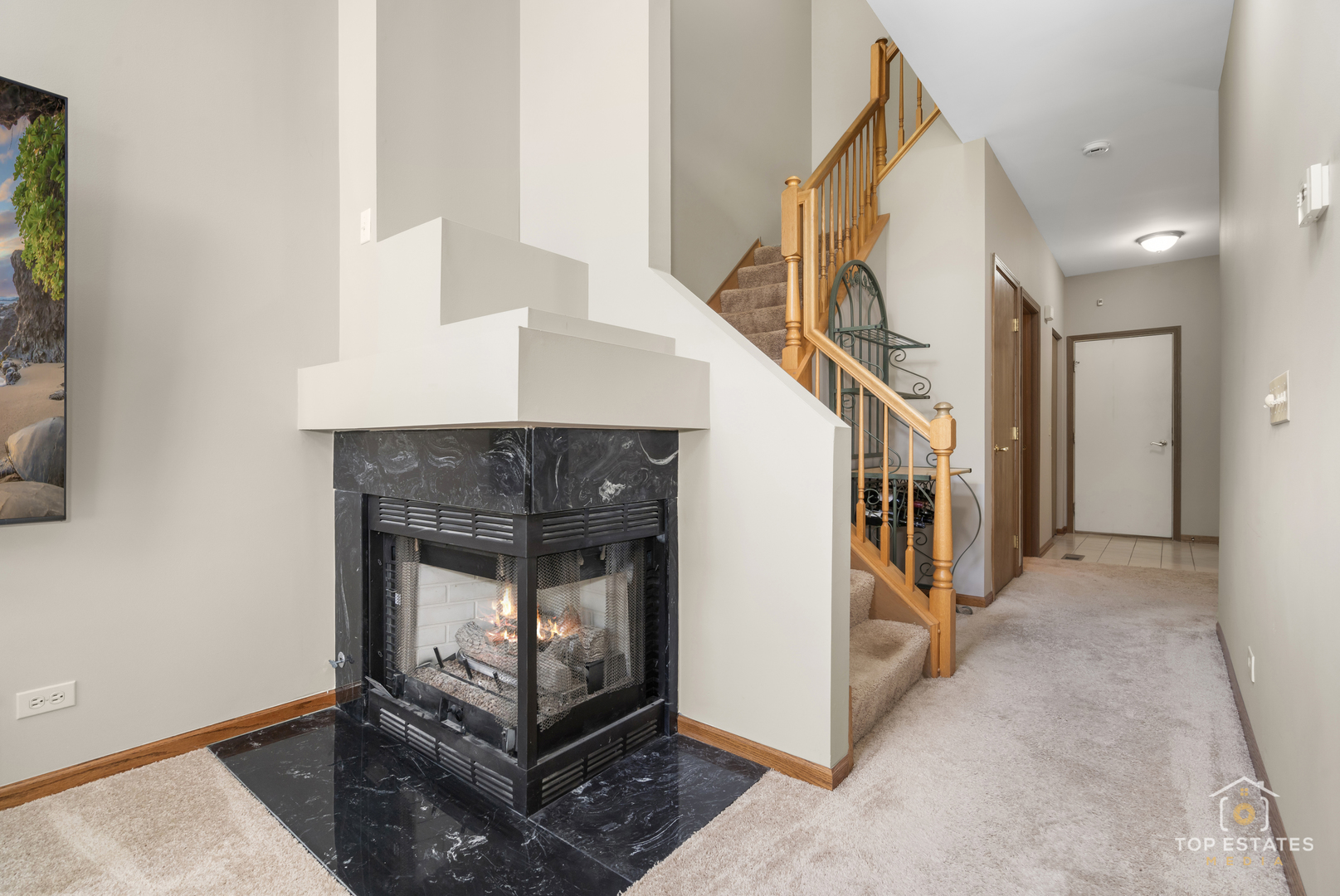 951 Viewpoint Drive, Unit 951 Lake In The Hills, IL 60156 - Photo 4 of 21