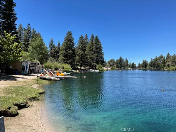 a view of a lake with houses