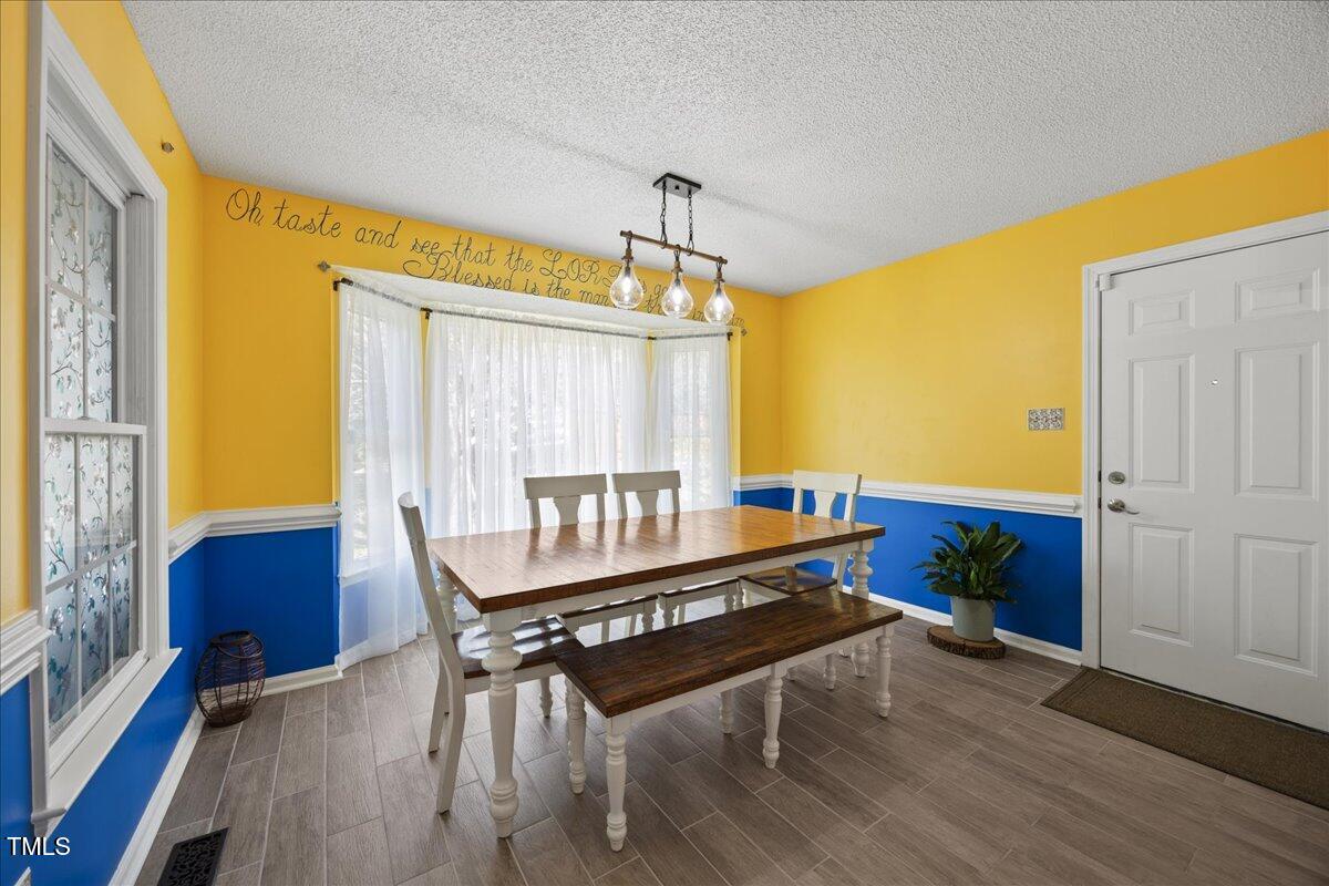 163 Ridge Way Lane Clayton, NC 27520 - Photo 14 of 31 15-2A1A7217