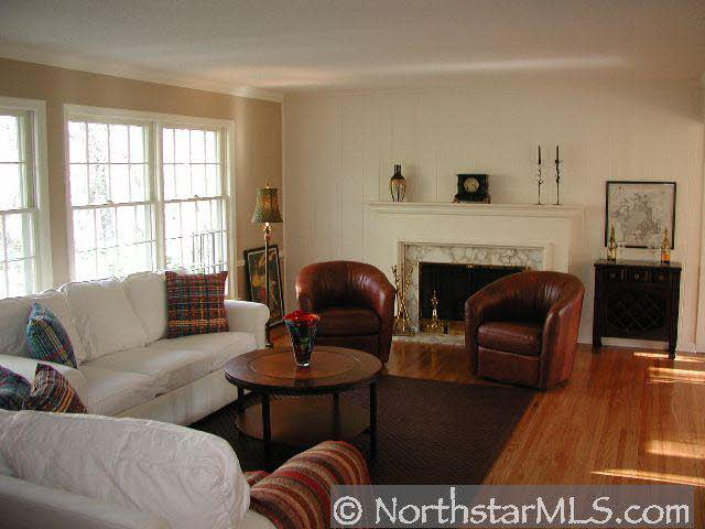 21 Eagle Ridge Road North Oaks, MN 55127 - Photo 3 of 10