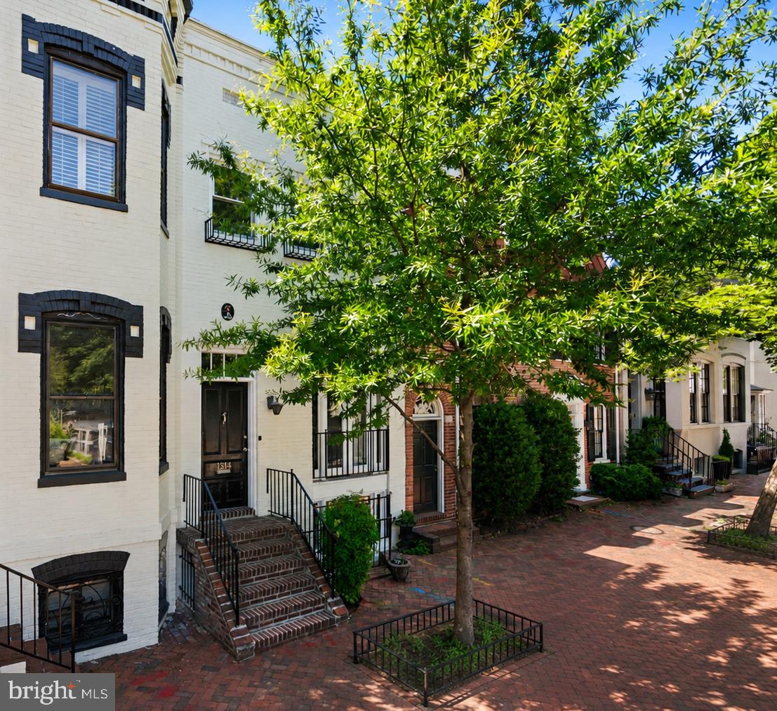 1314 29th Street Northwest Washington, DC 20007 - Photo 1 of 24