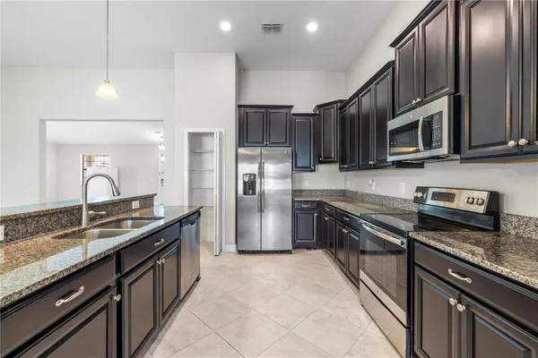 $400,000 | 9864 Smarty Jones Drive, Ruskin, FL 33573