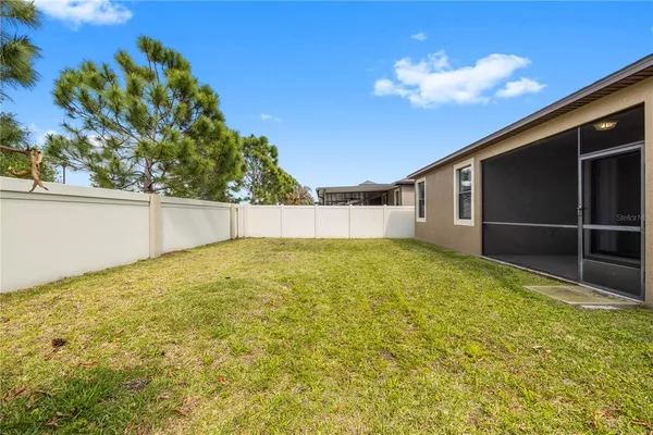 $400,000 | 9864 Smarty Jones Drive, Ruskin, FL 33573