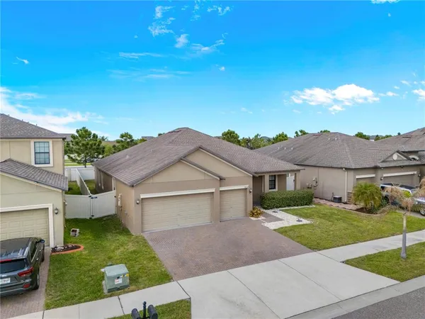 $400,000 | 9864 Smarty Jones Drive, Ruskin, FL 33573