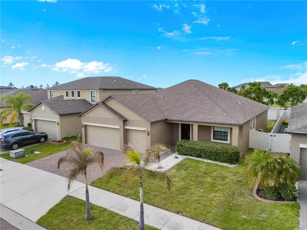 $400,000 | 9864 Smarty Jones Drive, Ruskin, FL 33573