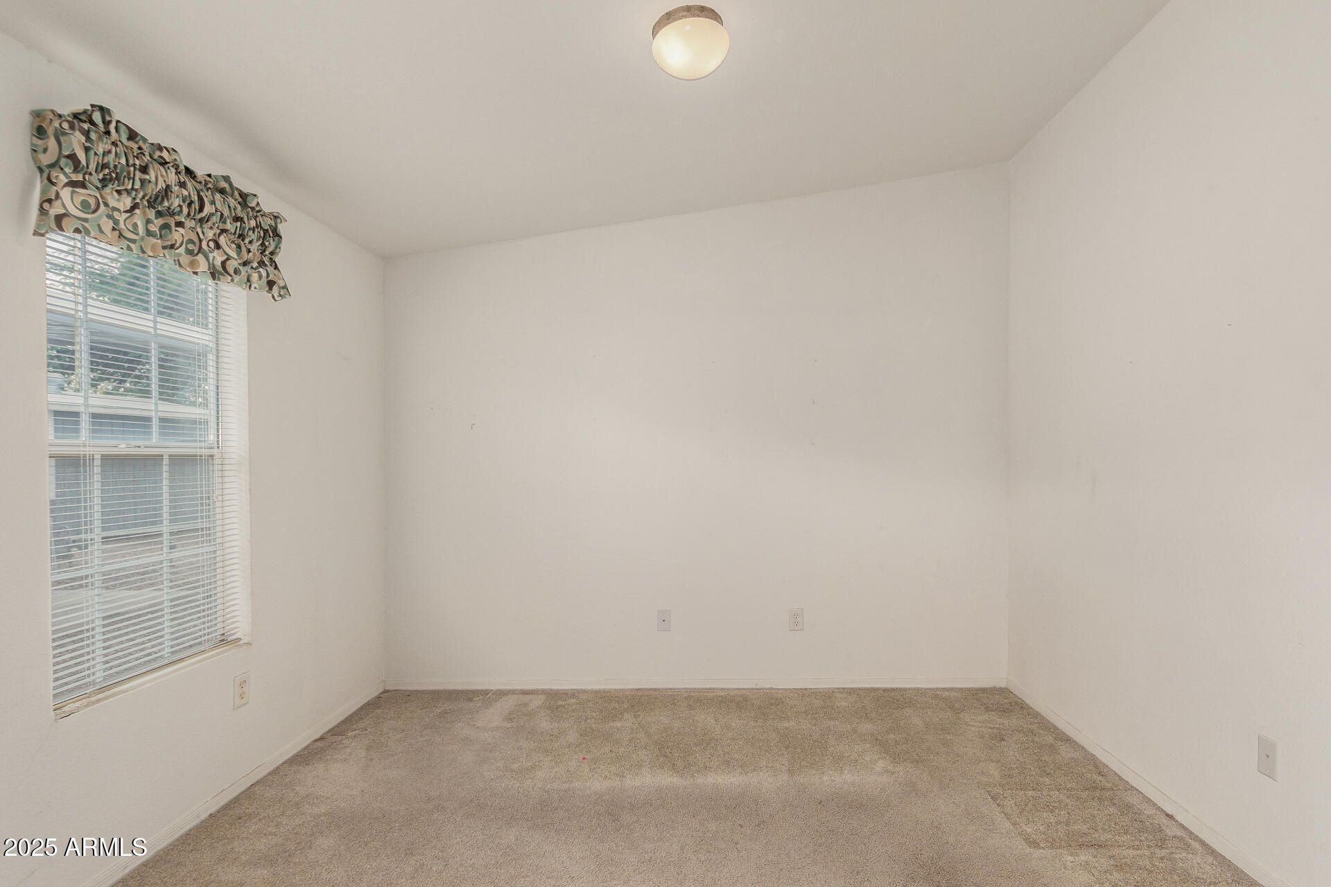 201 South Greenfield Road, Unit 17 Mesa, AZ 85206 - Photo 8 of 34 09 - Greenfield
