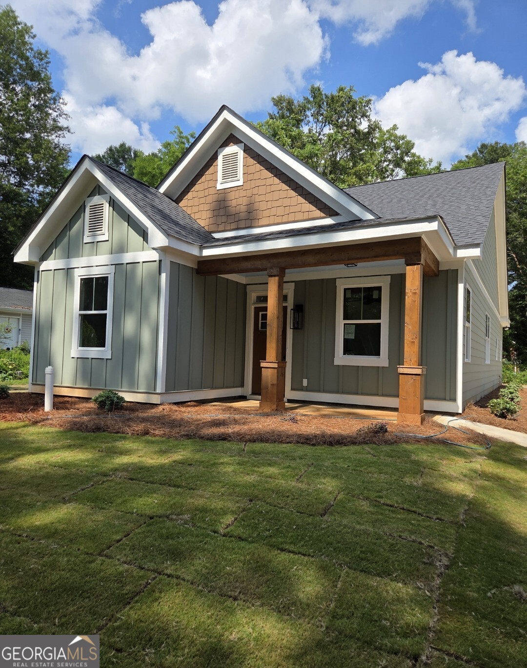 513 Harris Street Monroe, GA 30655 - Photo 1 of 2