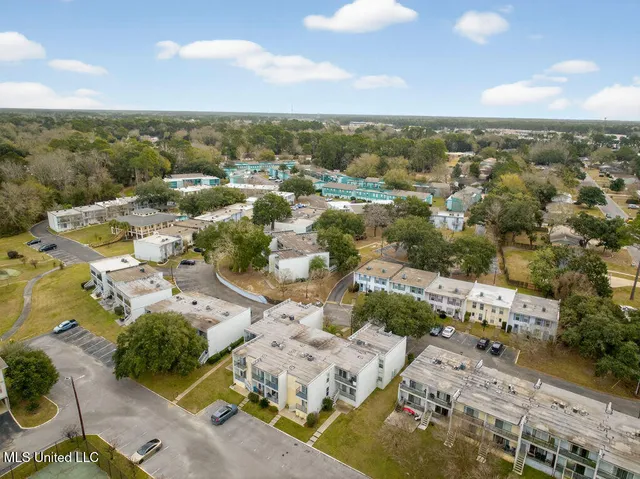 $141,500 | 3230 Cumberland Road, Ocean Springs, MS 39564