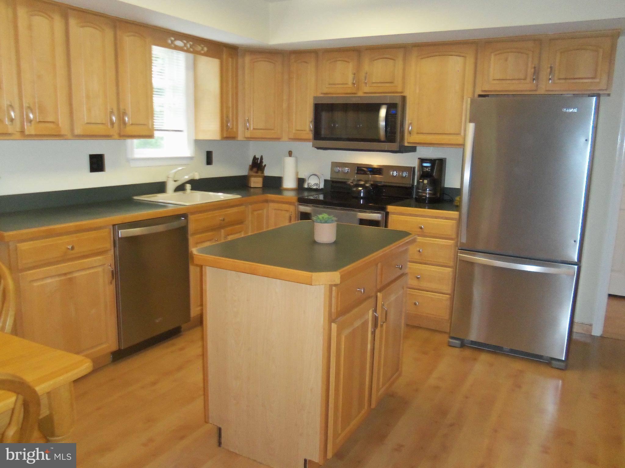 306 Warren Road West Chester, PA 19382 - Photo 10 of 28 Gallery Image 10