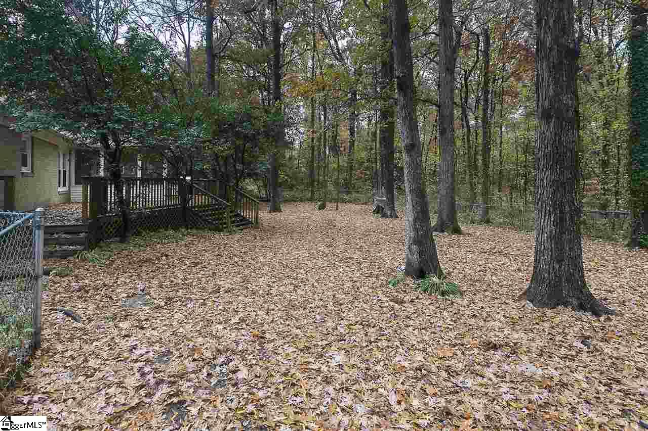 113 Cold Springs Road Greenville, SC 29607 - Photo 5 of 24 Gallery Image 5