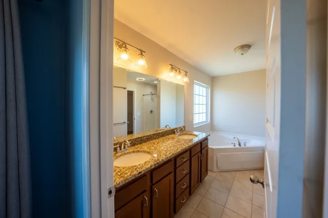 $2,350 | 1808 Luke Court, Columbia, TN 38401