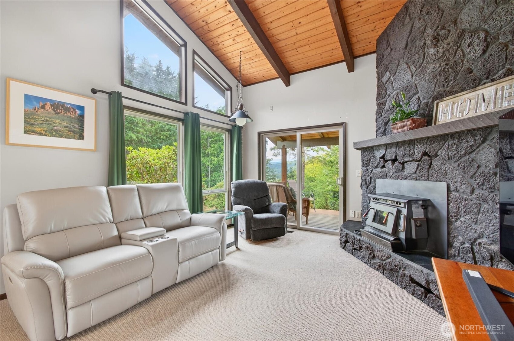 199 Greenwood Road Cathlamet, WA 98612 - Photo 7 of 40 Gallery Image 7