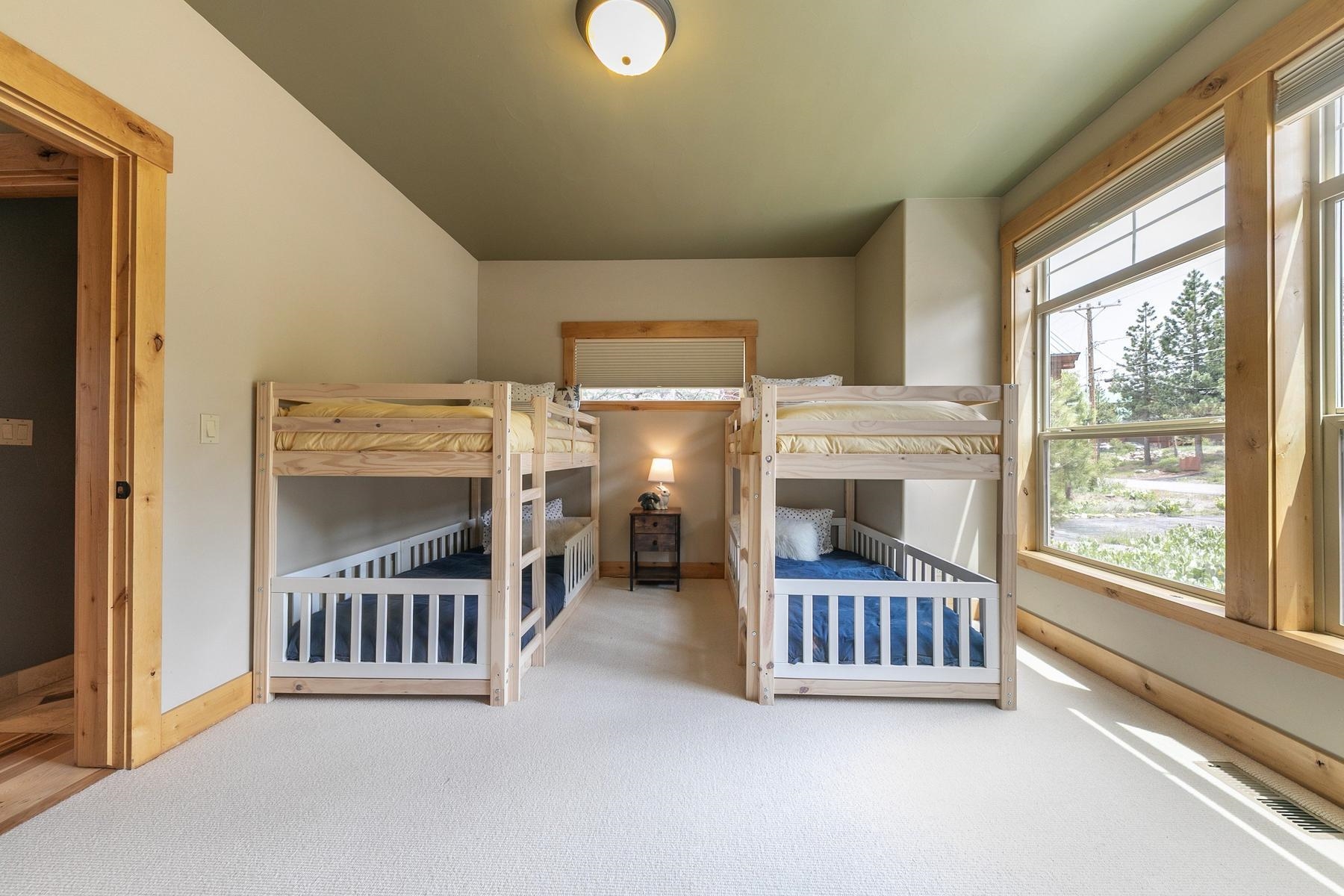 14780 Slalom Way Truckee, CA 96161 - Photo 23 of 28 Gallery Image 23