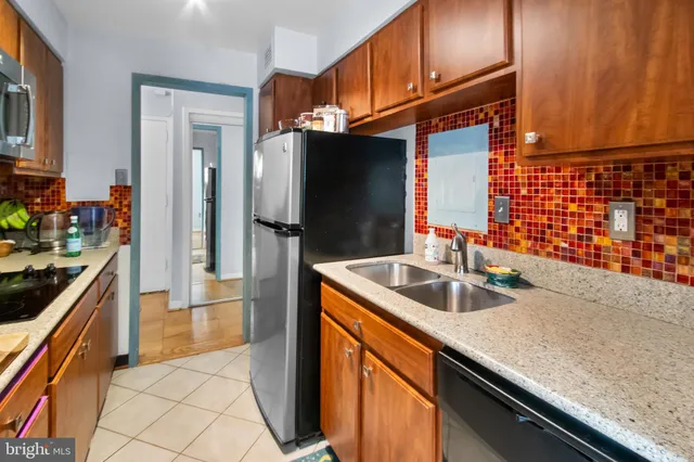 $375,000 | 2501 Calvert Street Northwest, Unit 708, Washington, DC 20008