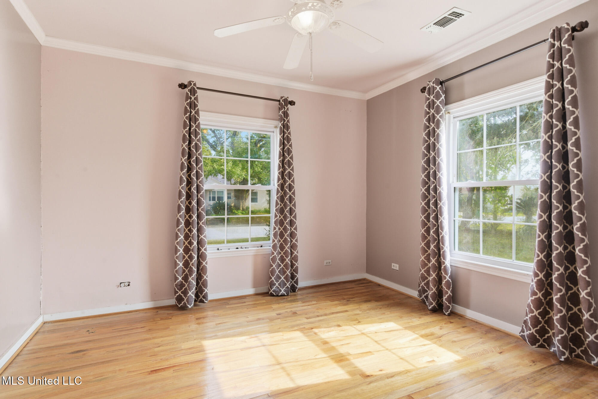 4949 Magnolia Street Moss Point, MS 39563 - Photo 11 of 19 MLS