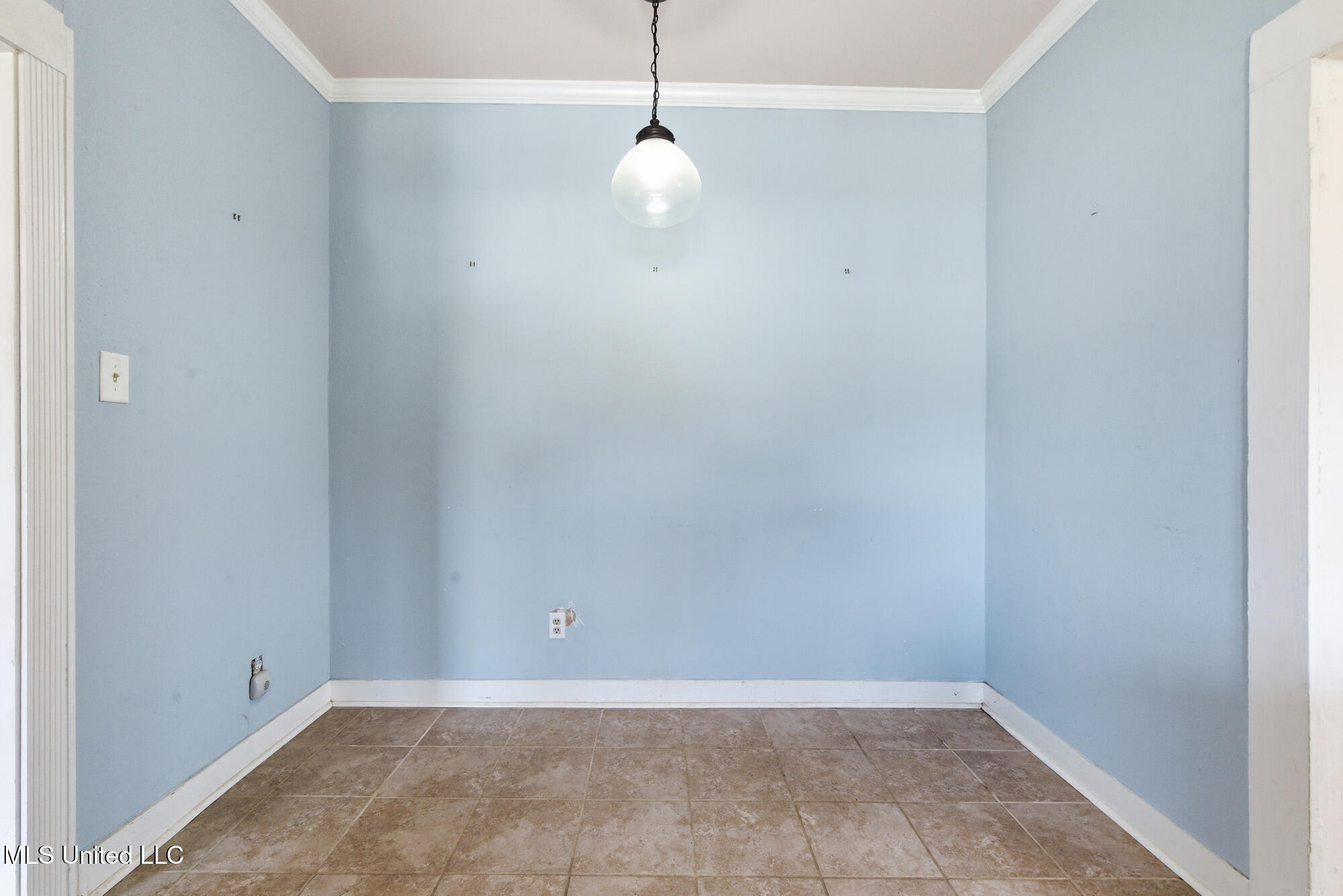 4949 Magnolia Street Moss Point, MS 39563 - Photo 10 of 19 MLS