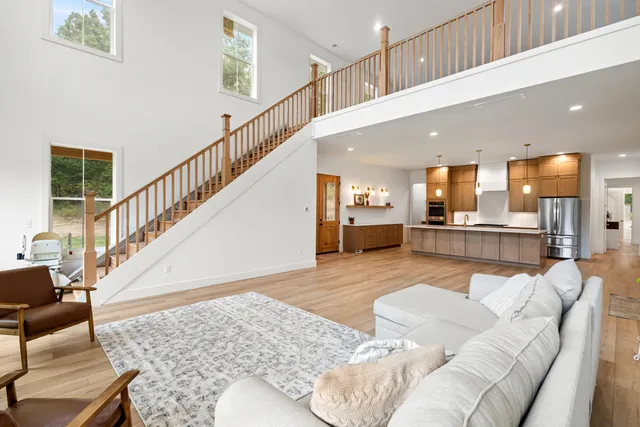 $995,000 | 3841 North 3rd Street, Kalamazoo, MI 49009