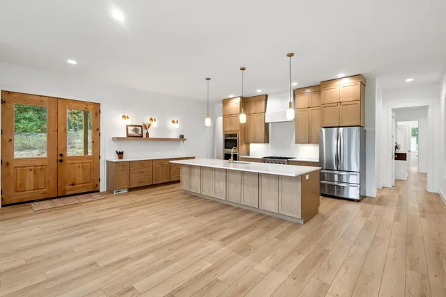 $995,000 | 3841 North 3rd Street, Kalamazoo, MI 49009