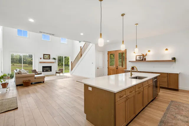 $995,000 | 3841 North 3rd Street, Kalamazoo, MI 49009