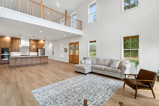 $995,000 | 3841 North 3rd Street, Kalamazoo, MI 49009