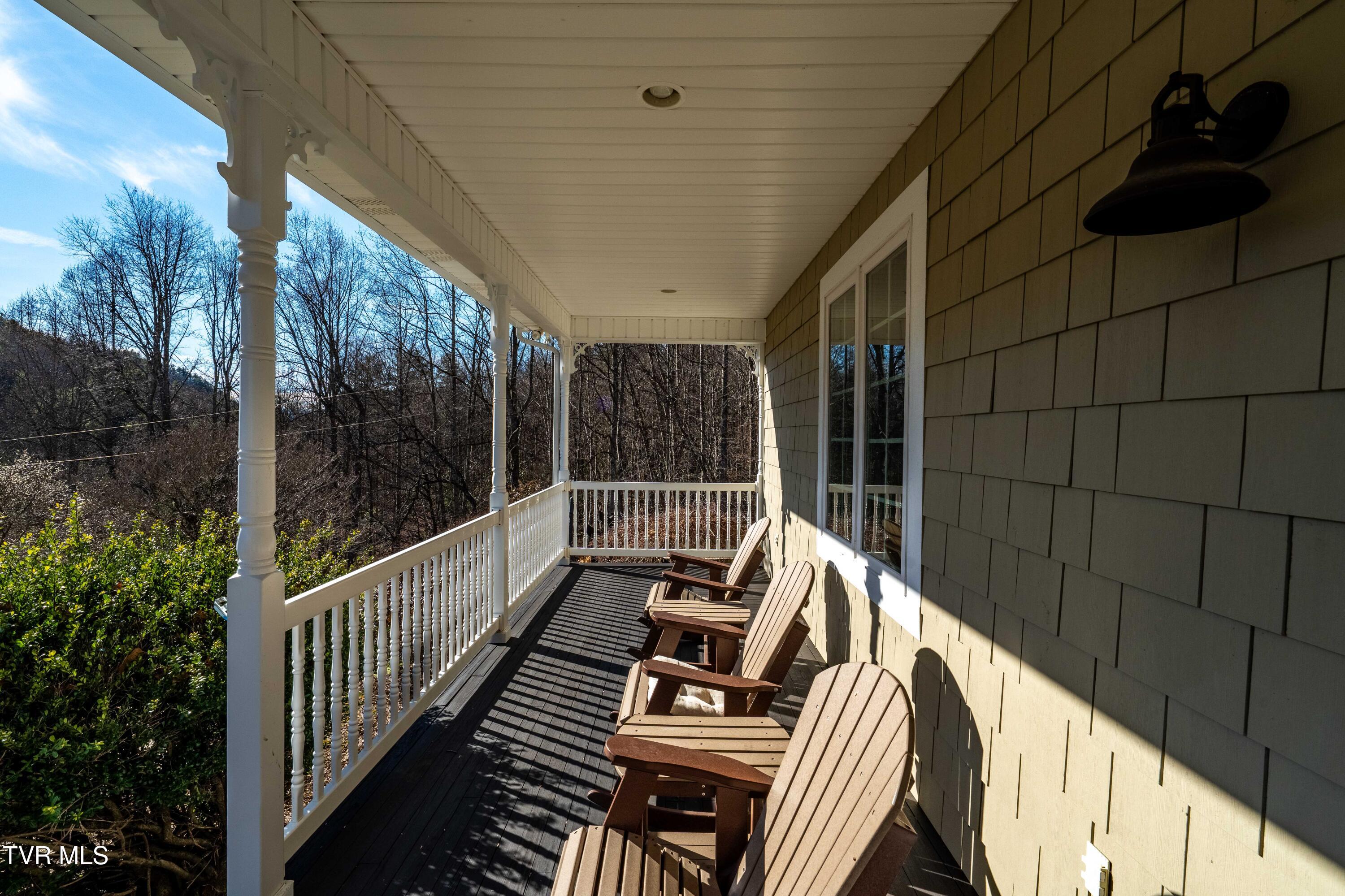 718 Copperhead Hollow Road Mountain City, TN 37683 - Photo 25 of 103 718 Copperhead Hollow Road (39 of 111)