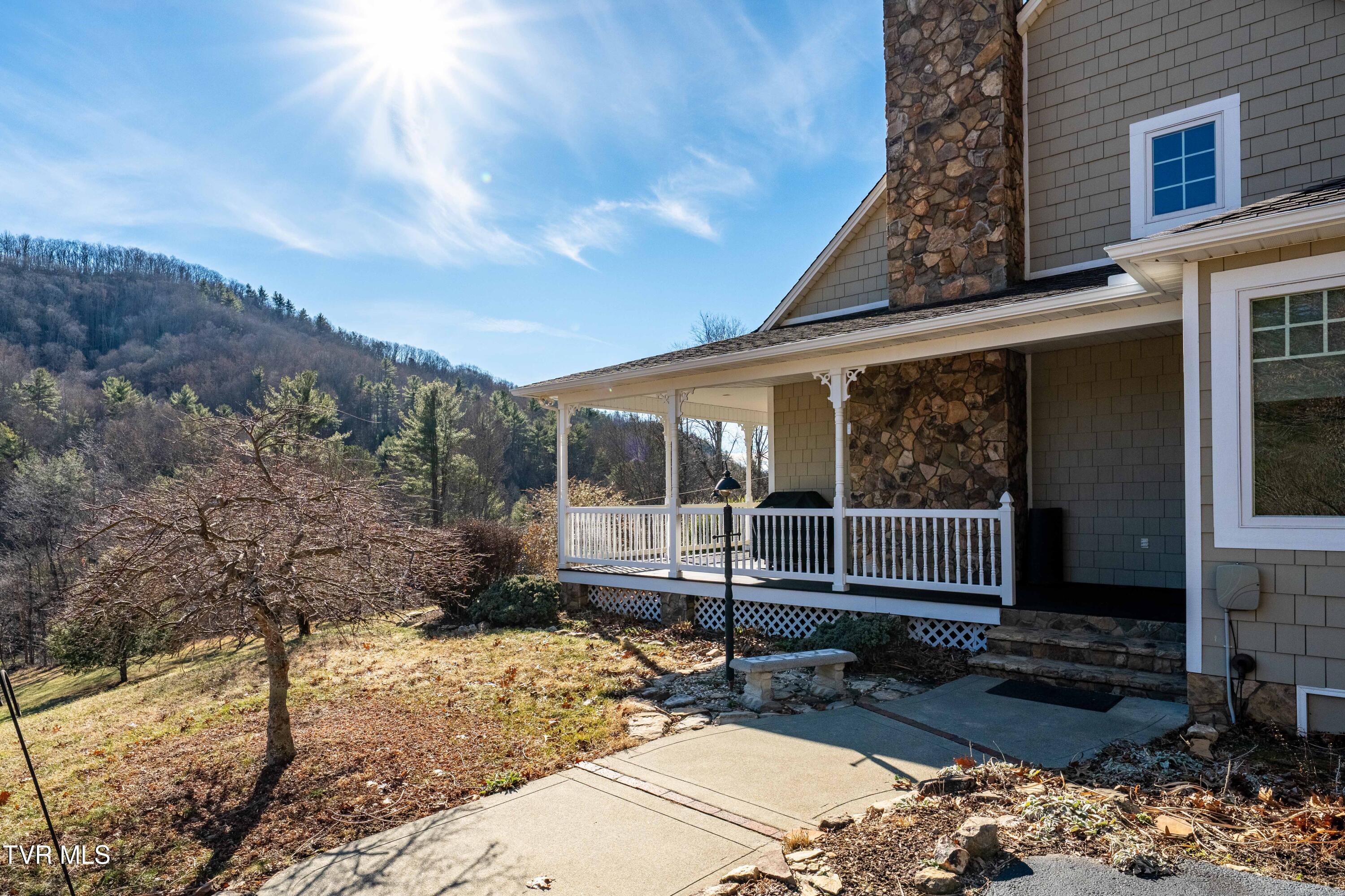 718 Copperhead Hollow Road Mountain City, TN 37683 - Photo 33 of 103 718 Copperhead Hollow Road (47 of 111)