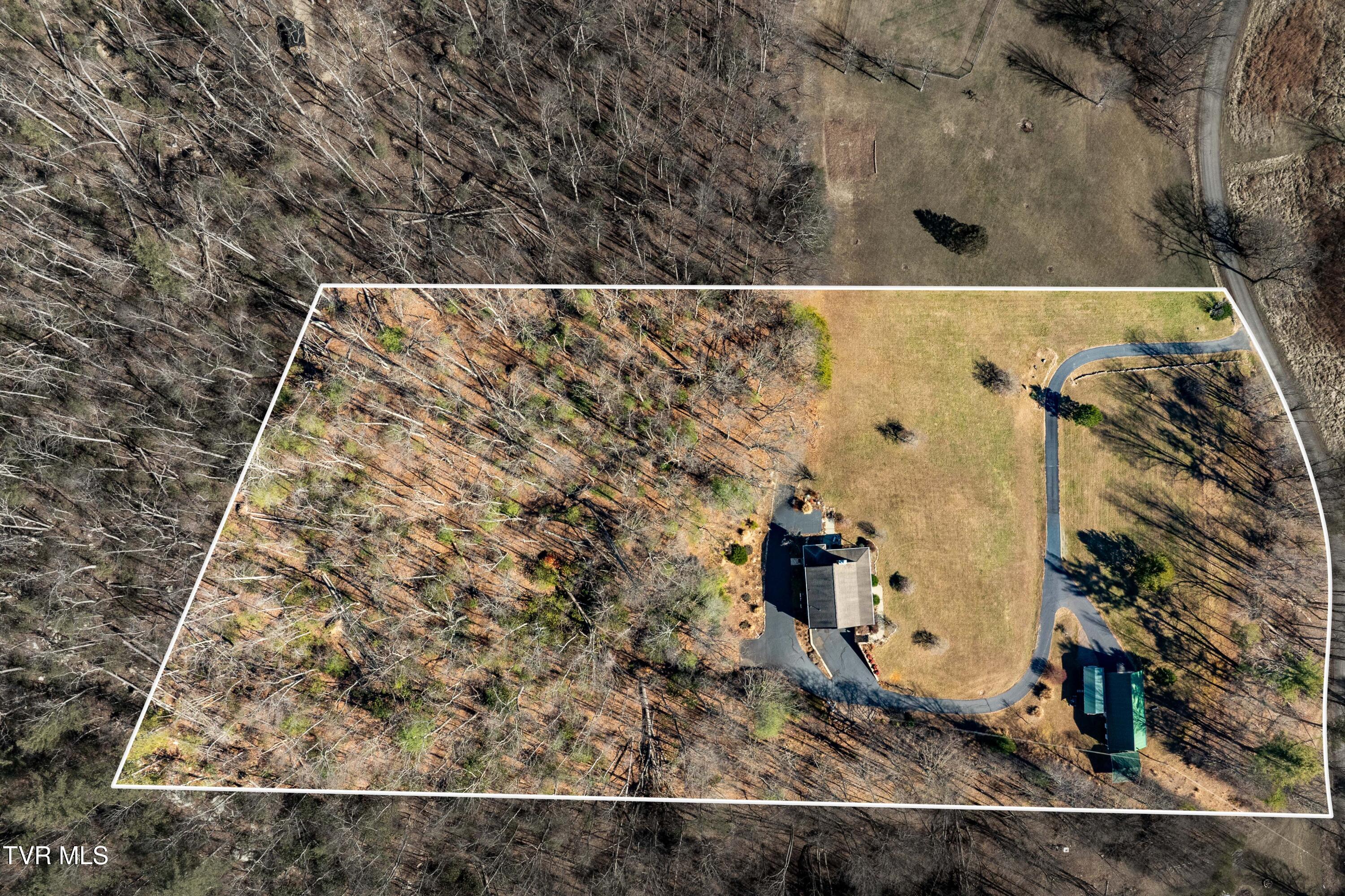 718 Copperhead Hollow Road Mountain City, TN 37683 - Photo 53 of 103 718 Copperhead Hollow Road (5 of 111)