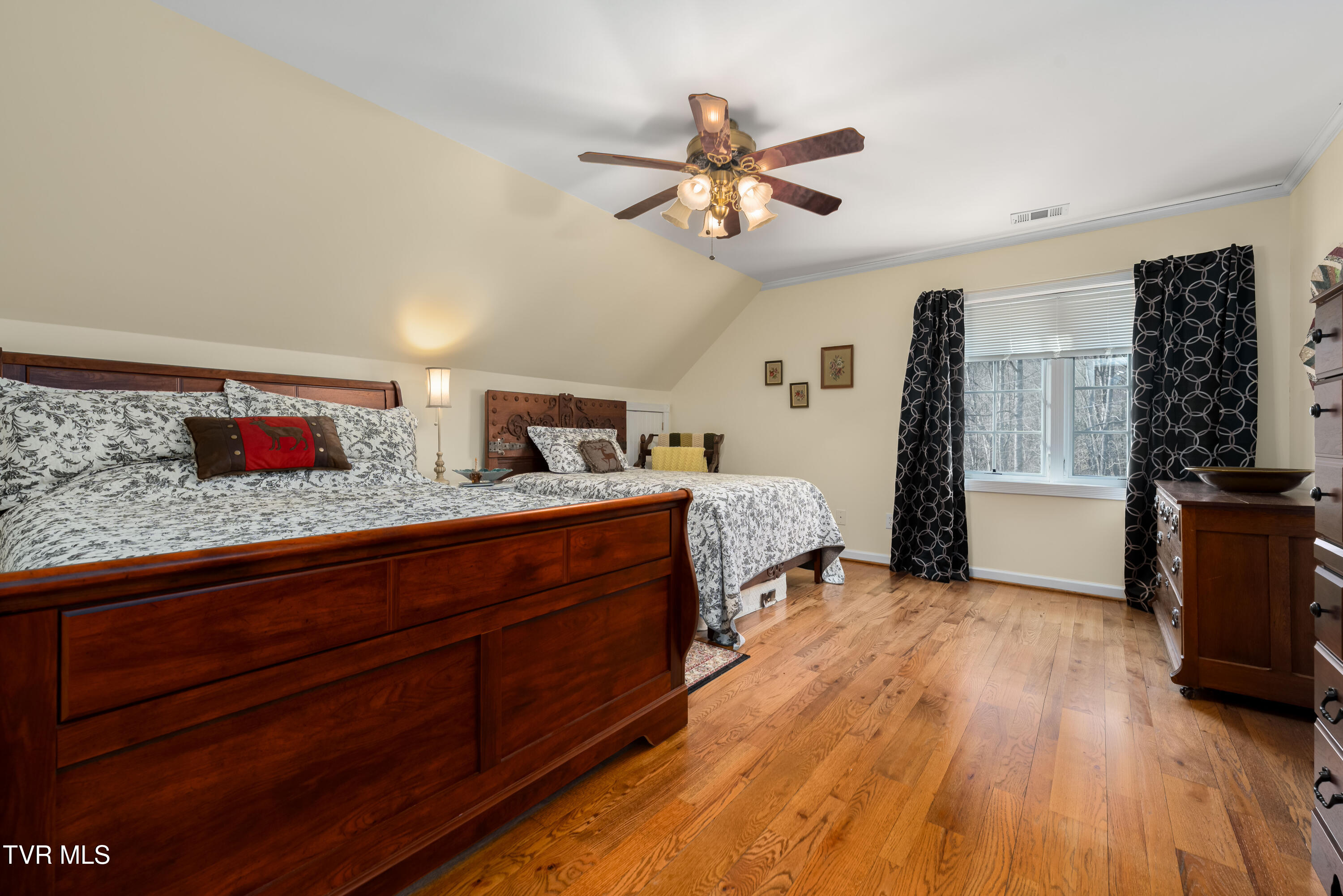 718 Copperhead Hollow Road Mountain City, TN 37683 - Photo 89 of 103 718 Copperhead Hollow Road (89 of 111)