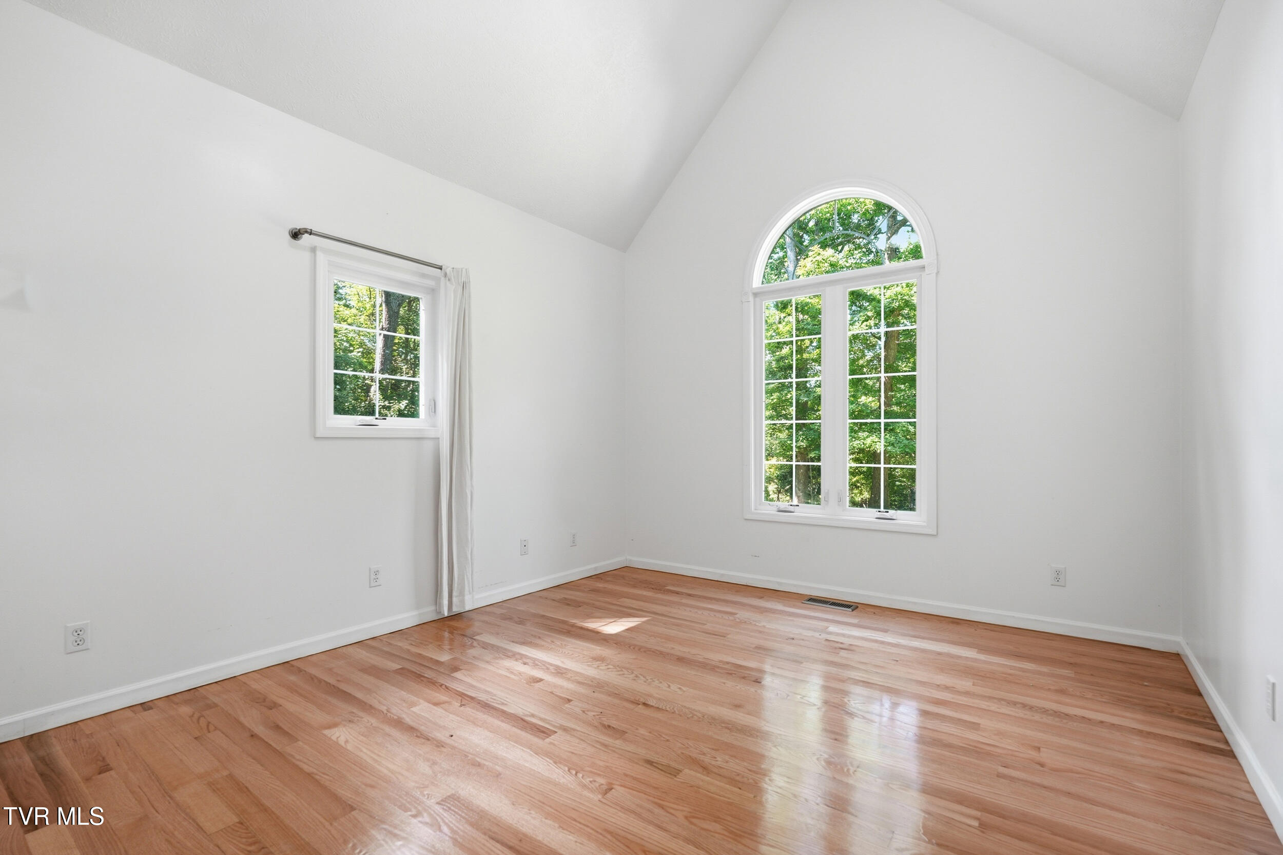 4714 Powell Valley Road Big Stone Gap, VA 24219 - Photo 21 of 56 24